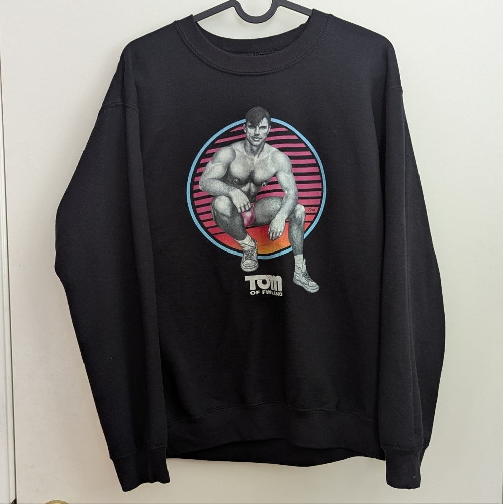 Gildan Black Crewneck Sweatshirt with Retro Male Graphic and Pink/Blue Accents